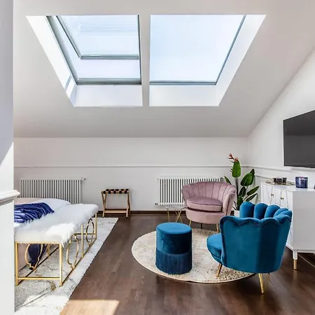 Feriehus Old Town One Bedroom Bukarest