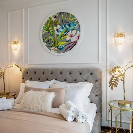 Old Town One Bedroom