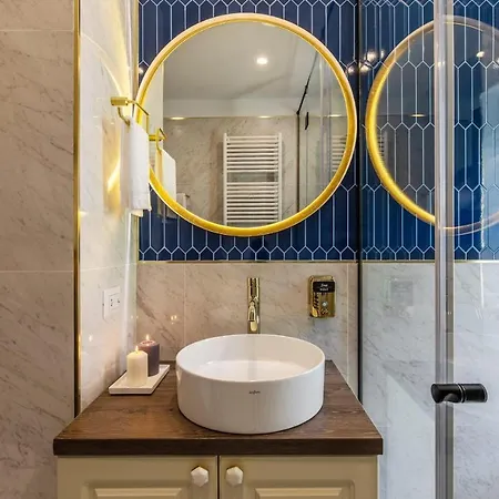 Old Town One Bedroom * Bucarest