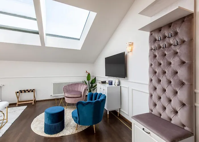 Old Town One Bedroom *