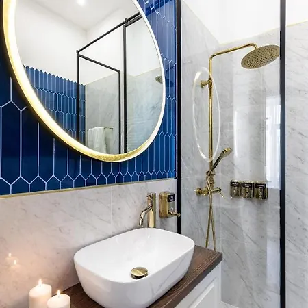 펜션 Old Town One Bedroom 부쿠레슈티